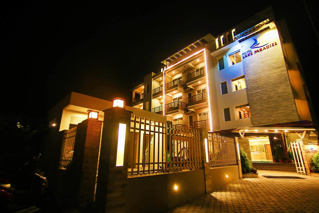 Hotel Lake Paradise ポカラ エクステリア 写真